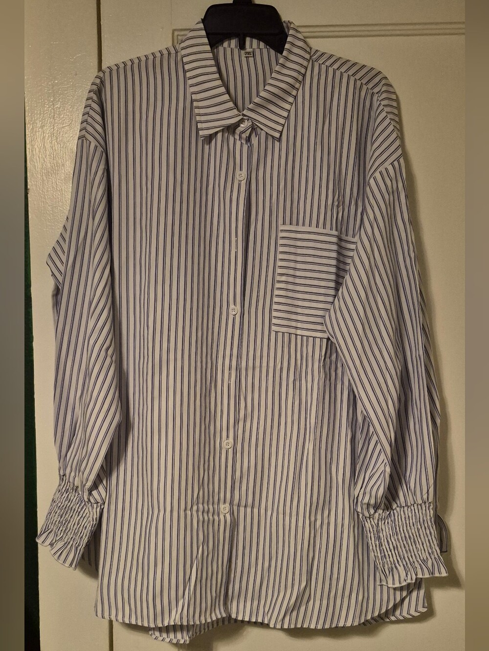 Womens Oversized Button Down Striped Smocked Cuff Long Sleeve Blouse - NWOT - Picture 6 of 8
